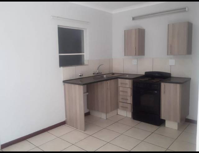 1 BEDROOM PROPERTY TO RENT IN FERNDALE